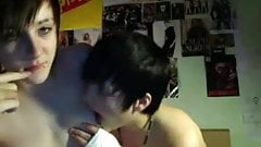 Emo Girls Cam Show