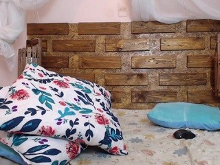 Nani-turbay Webcam Show