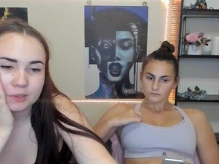 Genevievegabi Webcam Show