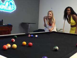 boobs-and-billiards